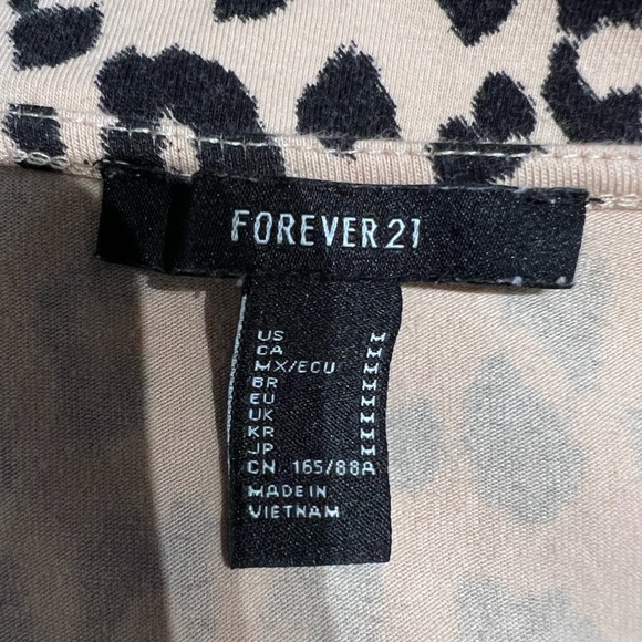 Forever 21 Cheetah Tee!! - Picture 5 of 7